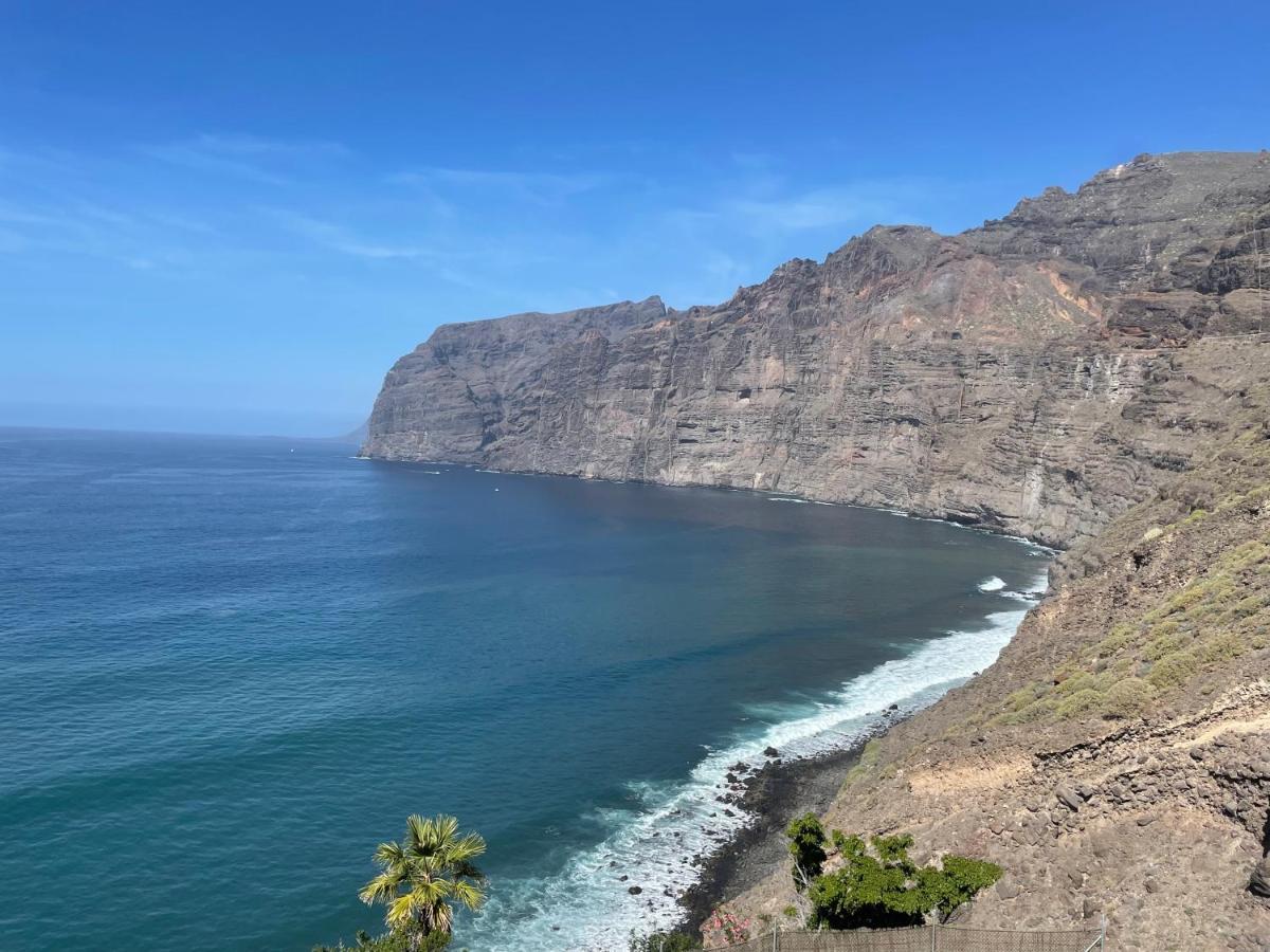 Los Gigantes In Front Of Sea Acantilado de los Gigantes Eksteriør bilde